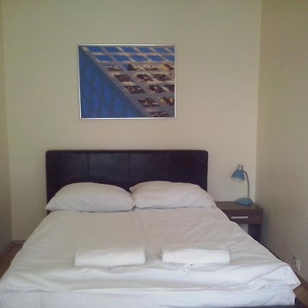 Apartament Familia Apartman Krakkó Kültér fotó