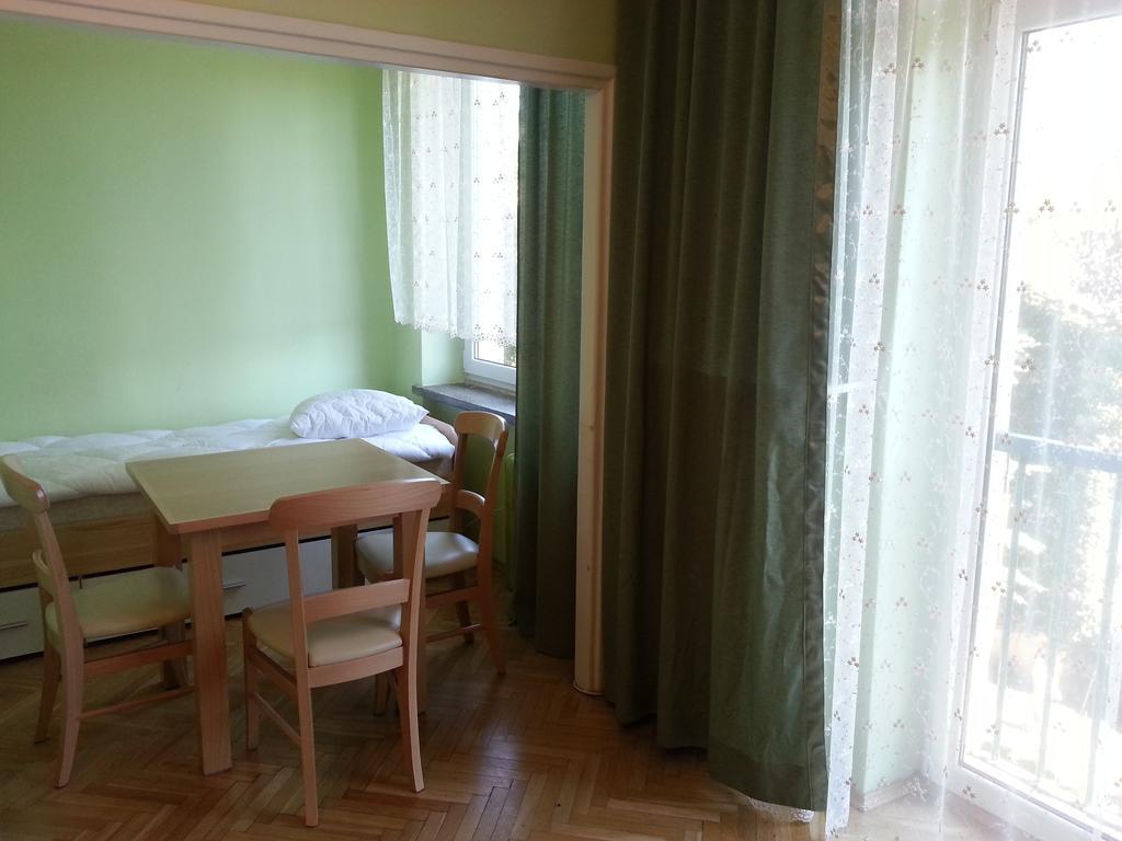 Apartament Familia Apartman Krakkó Szoba fotó